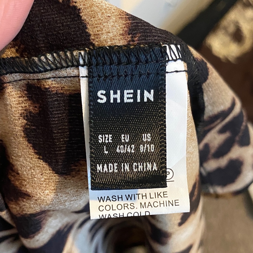 SHEIN Leopard Print off one should long shirt/tunic  tiered/split - Picture 2 of 5